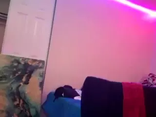 Hiikitty424's Live Sex Cam Show