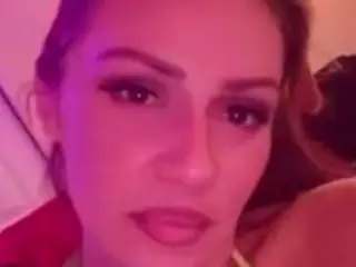 Hiikitty424's Live Sex Cam Show