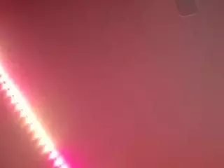 Hiikitty424's Live Sex Cam Show