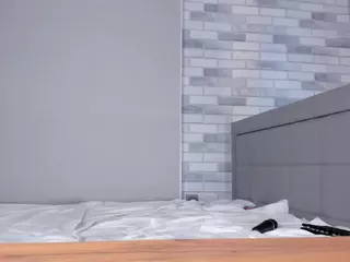 kitsuneasu's Live Sex Cam Show
