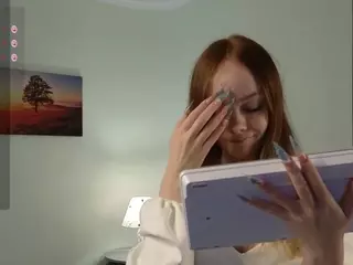 elsie-marsh's Live Sex Cam Show
