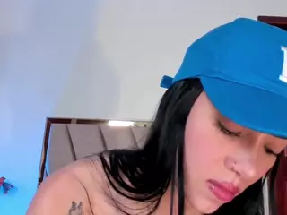 AbbieJoness's Live Sex Cam Show