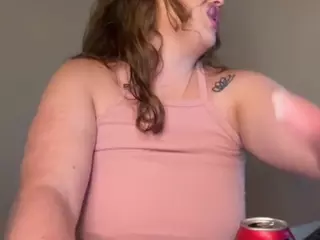 cherryredd27's Live Sex Cam Show