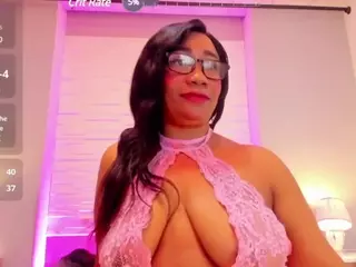 luzdarysanchez's Live Sex Cam Show