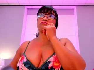luzdarysanchez's Live Sex Cam Show
