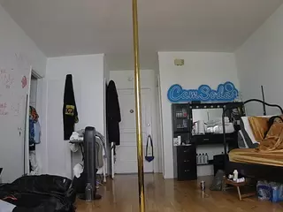 voyeurcam-celticiron-02's Live Sex Cam Show