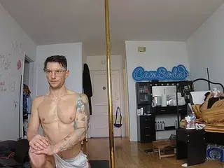voyeurcam-celticiron-02's Live Sex Cam Show