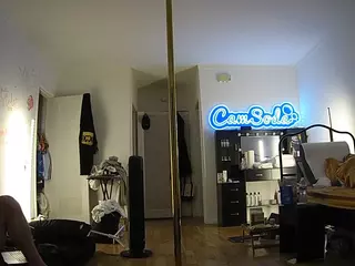 voyeurcam-celticiron-02's Live Sex Cam Show