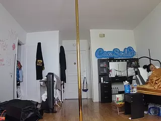 voyeurcam-celticiron-02's Live Sex Cam Show