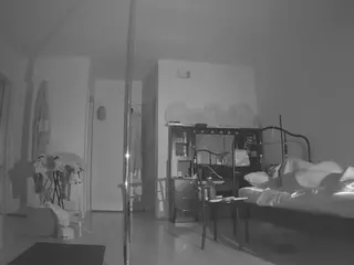voyeurcam-celticiron-02's Live Sex Cam Show