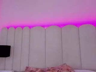 AntonellaSmiith's Live Sex Cam Show