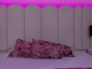 AntonellaSmiith's Live Sex Cam Show