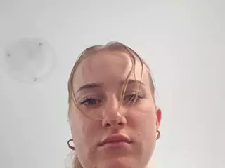 Hanny Louisa's Live Sex Cam Show