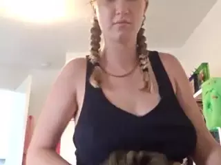 Hanny Louisa's Live Sex Cam Show