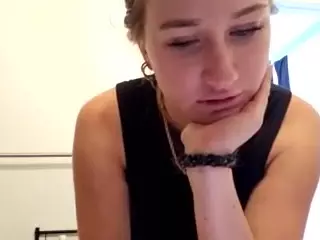 Hanny Louisa's Live Sex Cam Show