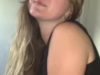 Hanny Louisa's Live Sex Cam Show