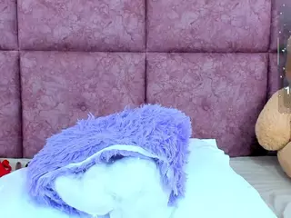 Isabella Fox 🦊🔥's Live Sex Cam Show