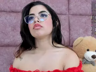 Isabella Fox 🦊🔥's Live Sex Cam Show