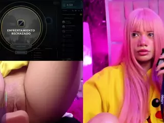 Lila uwu's Live Sex Cam Show