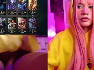 Lila uwu's Live Sex Cam Show