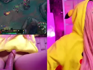 Lila uwu's Live Sex Cam Show