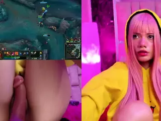 Lila uwu's Live Sex Cam Show