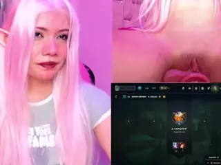 Lila uwu's Live Sex Cam Show