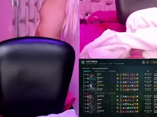 Lila uwu's Live Sex Cam Show