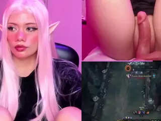 Lila uwu's Live Sex Cam Show