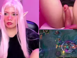 Lila uwu's Live Sex Cam Show