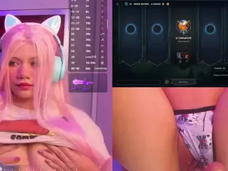 Lila uwu's Live Sex Cam Show