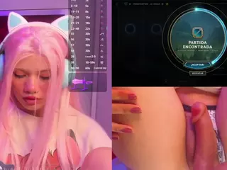 Lila uwu's Live Sex Cam Show