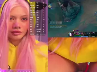 Lila uwu's Live Sex Cam Show
