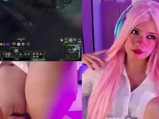 Lila uwu's Live Sex Cam Show