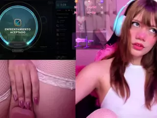 Lila uwu's Live Sex Cam Show