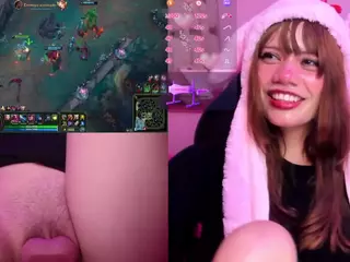 Lila uwu's Live Sex Cam Show