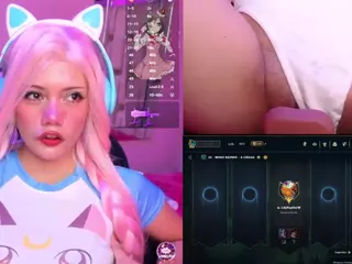 Lila uwu's Live Sex Cam Show