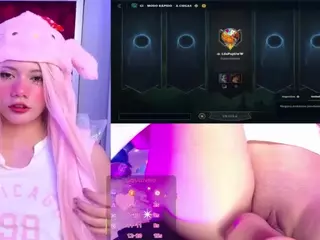 Lila uwu's Live Sex Cam Show