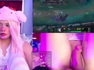 Lila uwu's Live Sex Cam Show