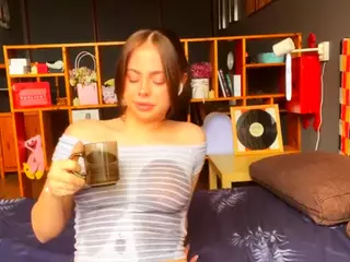 OdetteGateley's Live Sex Cam Show