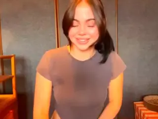 OdetteGateley's Live Sex Cam Show