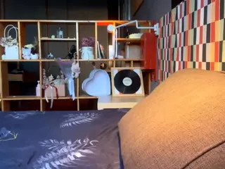 OdetteGateley's Live Sex Cam Show