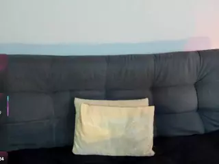 candyy-bella's Live Sex Cam Show