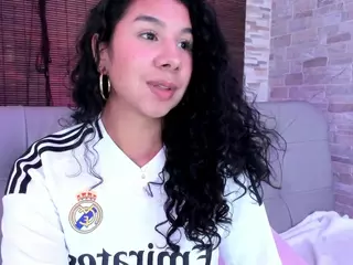 candyy-bella's Live Sex Cam Show