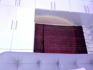 candyy-bella's Live Sex Cam Show