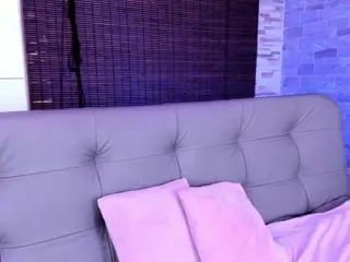 candyy-bella's Live Sex Cam Show