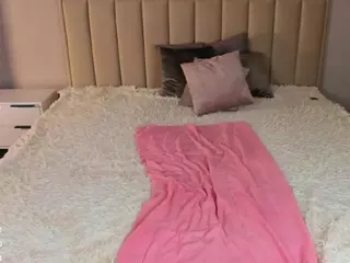 Elina's Live Sex Cam Show