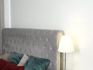 GarynBluett's Live Sex Cam Show