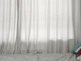 GarynBluett's Live Sex Cam Show