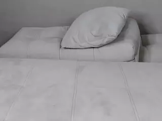 GwenBrittle's Live Sex Cam Show